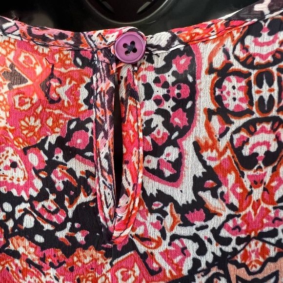 Band Of Gypsies Women's Sz S One Piece Romper Long Sleeve V Neck Lined Polyester - Picture 6 of 6